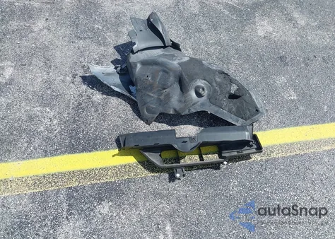 2020 Tesla Model 3 Standard Range Plus Rear-Wheel Drive/Standard Range Rear-Wheel Drive z USA, uszkodzony, nr VIN 5YJ3E1EA4LF792746